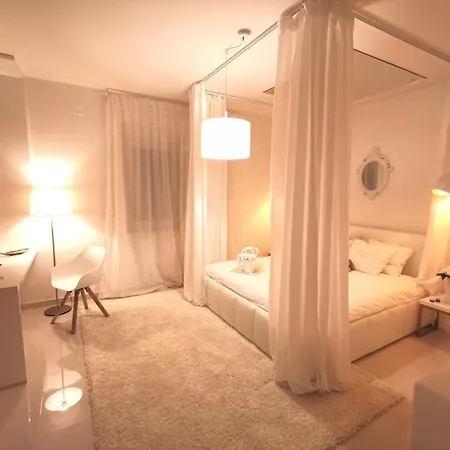 Villa Santo *